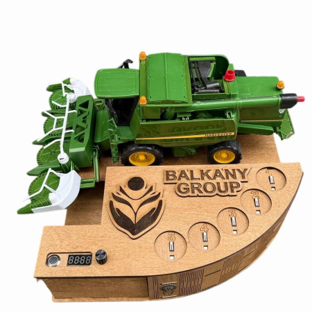Автоматичний наливатор алкоголю «Комбайн John Deere» на 5 чарок з дисплеєм та регулюванням наливу