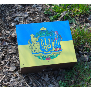 Патріотичний наливатор напоїв на 4–12 чарок - оригінальний подарунок