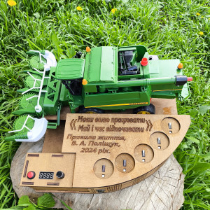 Наліватор "Комбайнер" John Deere під 5 чарок. Photo 3